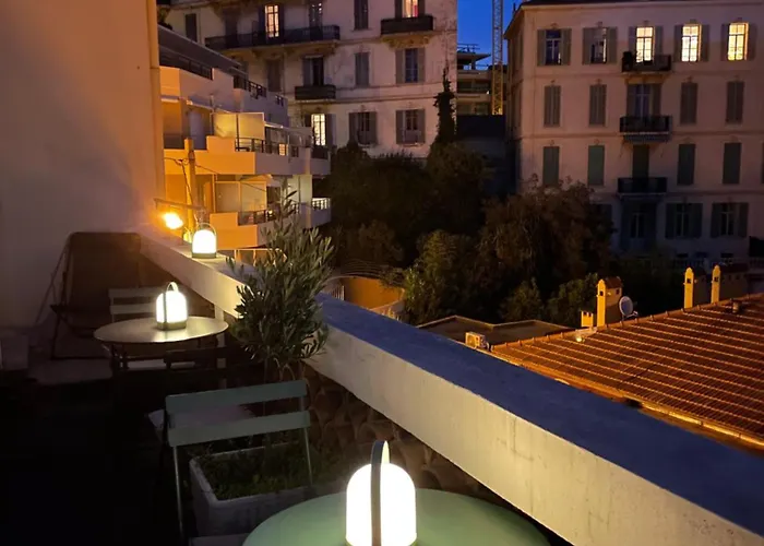 Palais Gothique شقة *