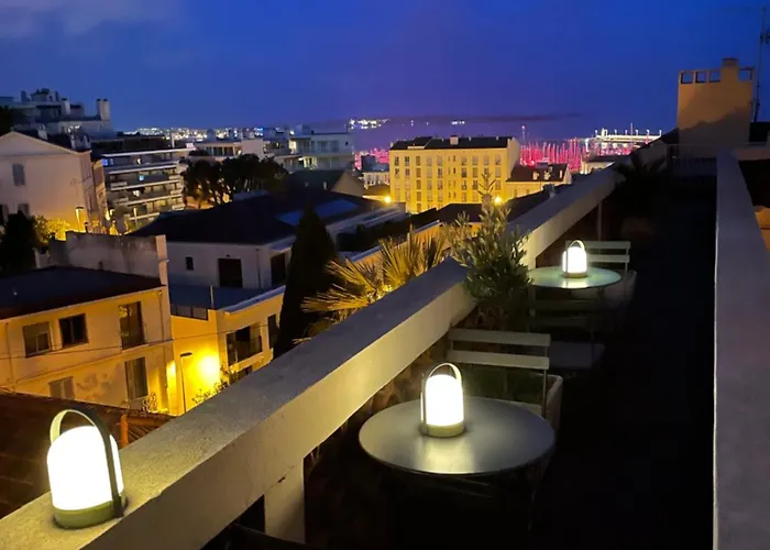 Palais Gothique شقة *