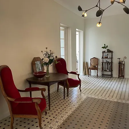 Palais Gothique Apartment