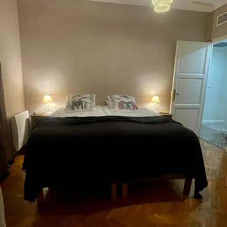 Apartment Palais Gothique Cannes