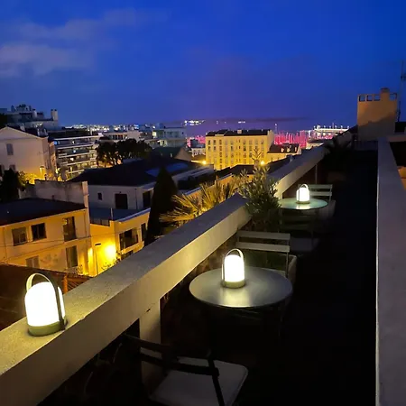 Palais Gothique Daire *